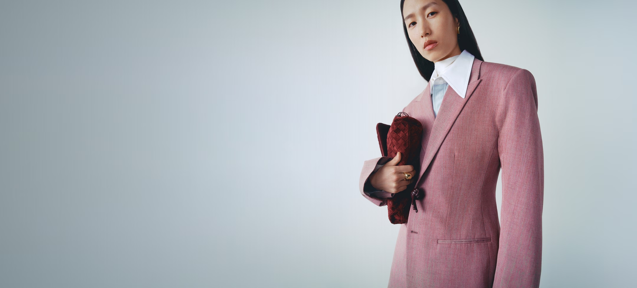 创意总监Louise Trotter首秀系列